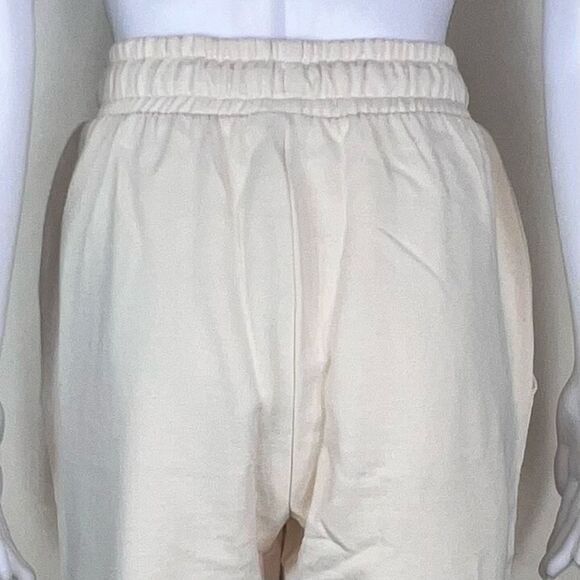 WeWoreWhat Solid Sweat Pants in Off White (L) - Picture 13 of 14